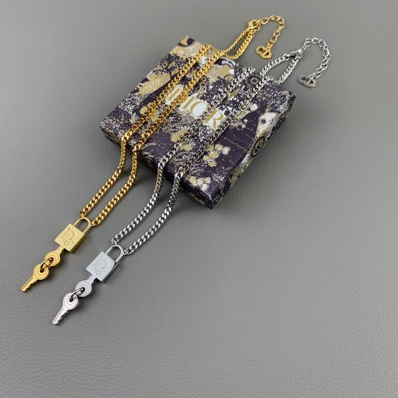 Dior Necklace 05lyr547